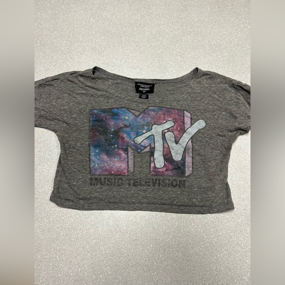 MTV Tops - MTV women’s size small crop top